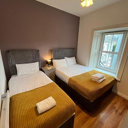Апартаменти Latin Quarter Townhouse Голвей Екстер'єр фото